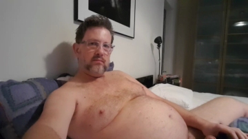 bulkybuff2  19-11-2021 Recorded Video Topless